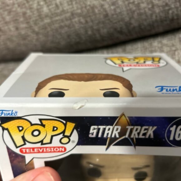 Star Trek: Picard Jack Crusher Funko Pop! #1633 Like New in Box - Picture 2 of 3